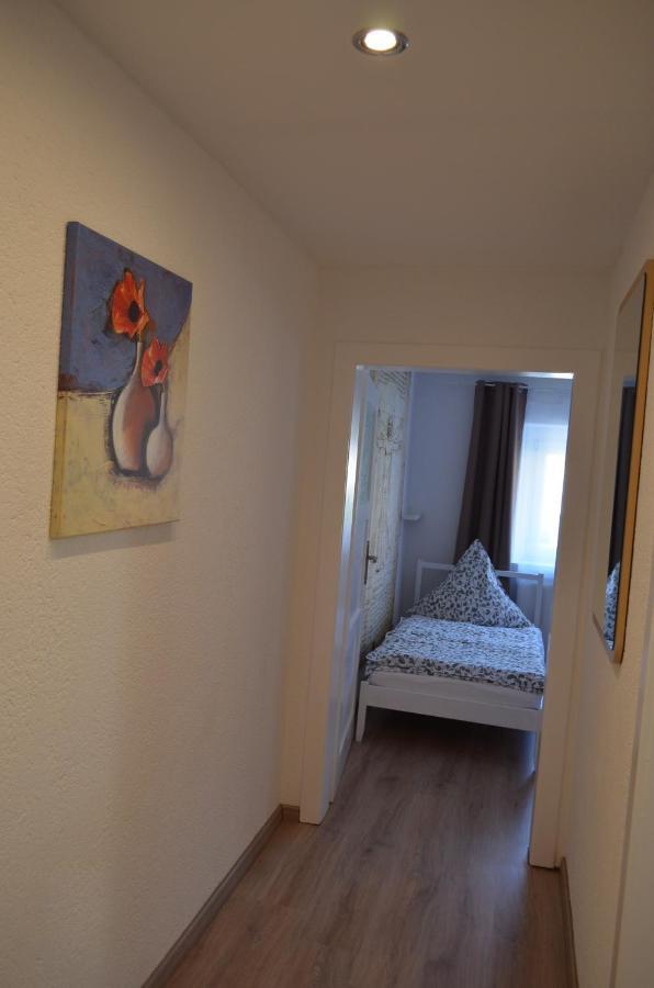 Unterkunft Fuer Arbeiter Und Monteure Gräfrath Exterior foto